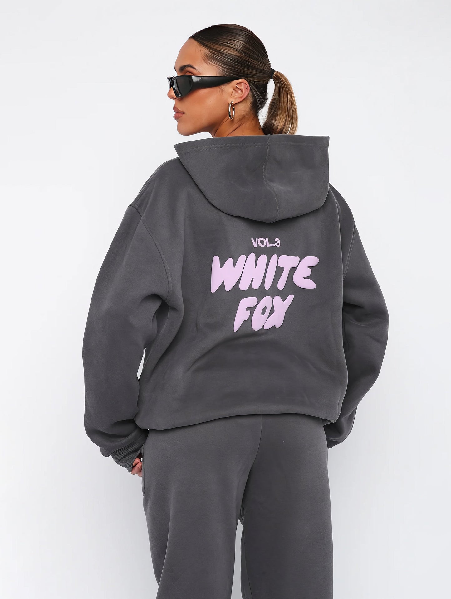 Luxe Lounge Set – White Fox Edition