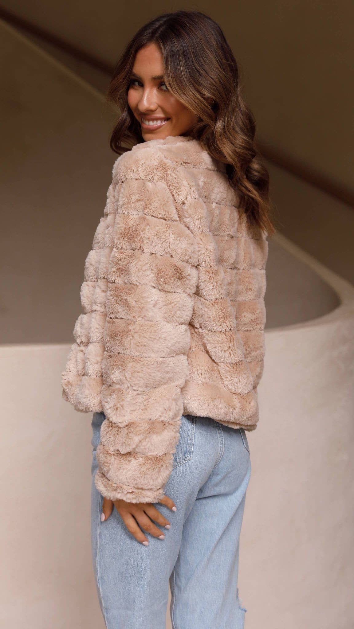 Loesje | Stijlvol Luxe Dames Crop Jacket