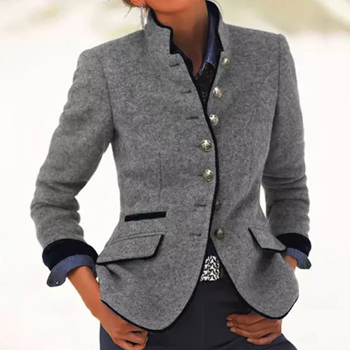 Gonda | Stijlvolle Vintage Blazer met Elegante Knopen