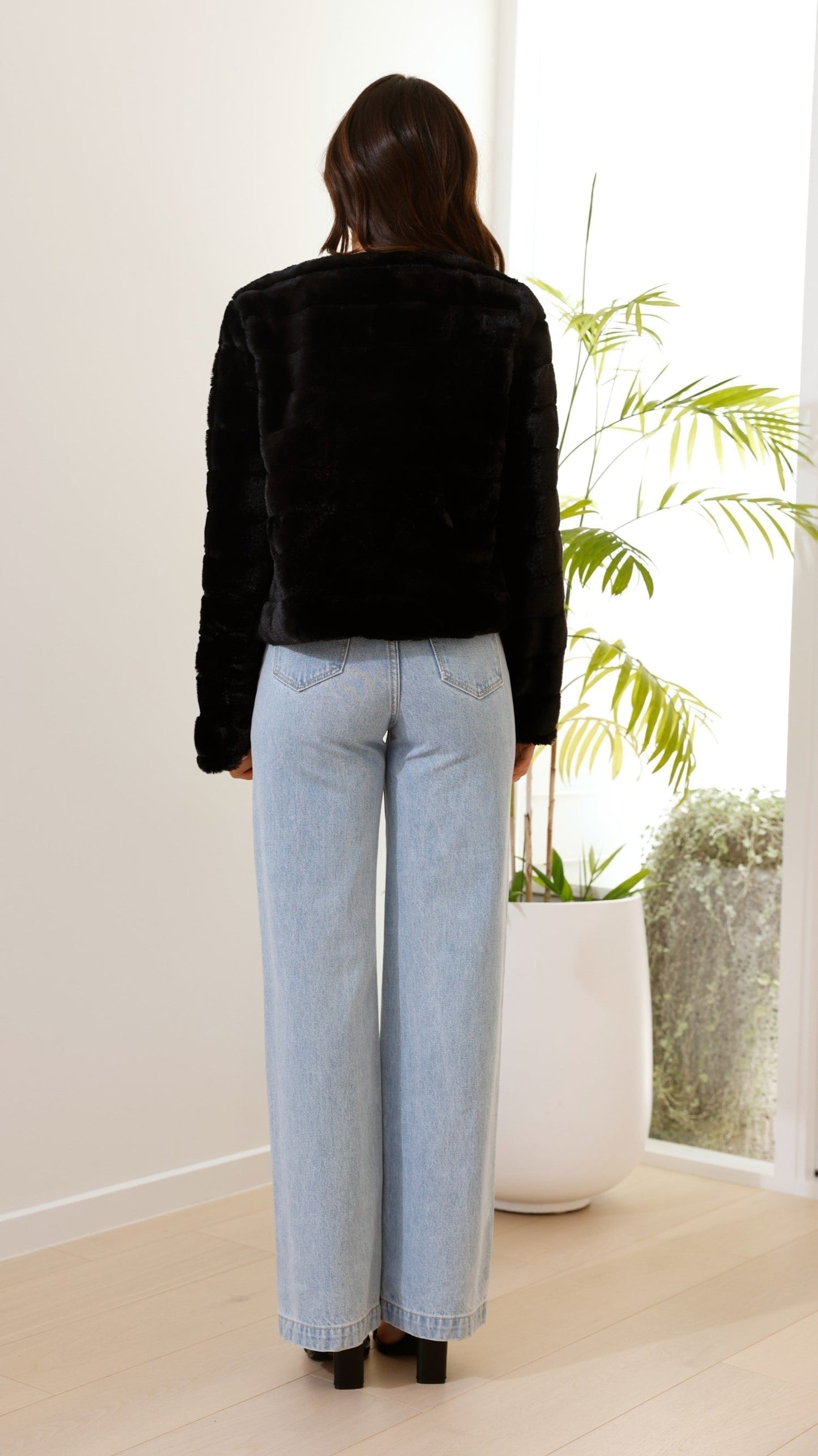 Loesje | Stijlvol Luxe Dames Crop Jacket