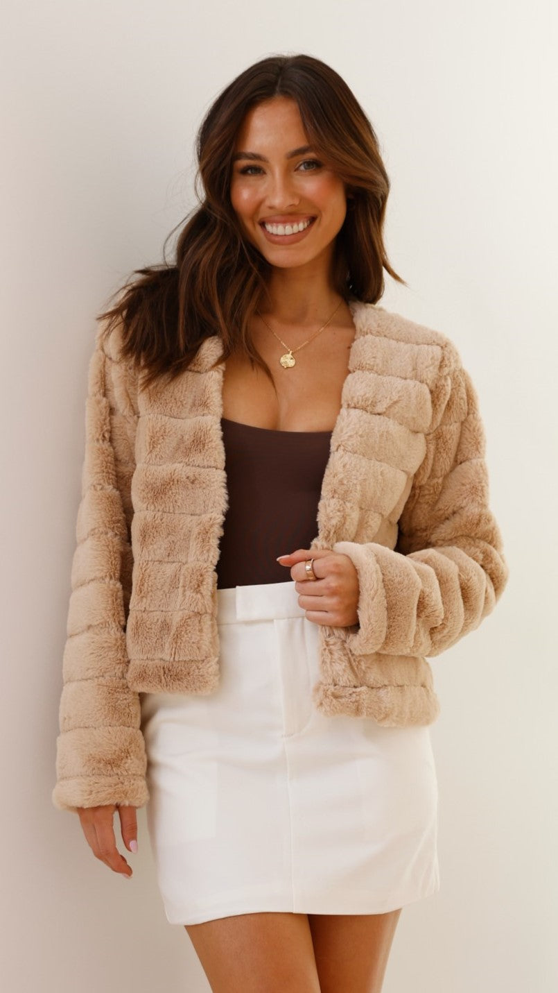 Loesje | Stijlvol Luxe Dames Crop Jacket