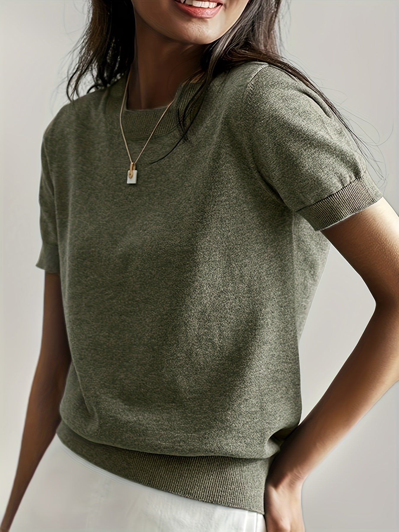 Wilhelmina | Stijlvolle Dames Gebreide Top met Korte Mouwen