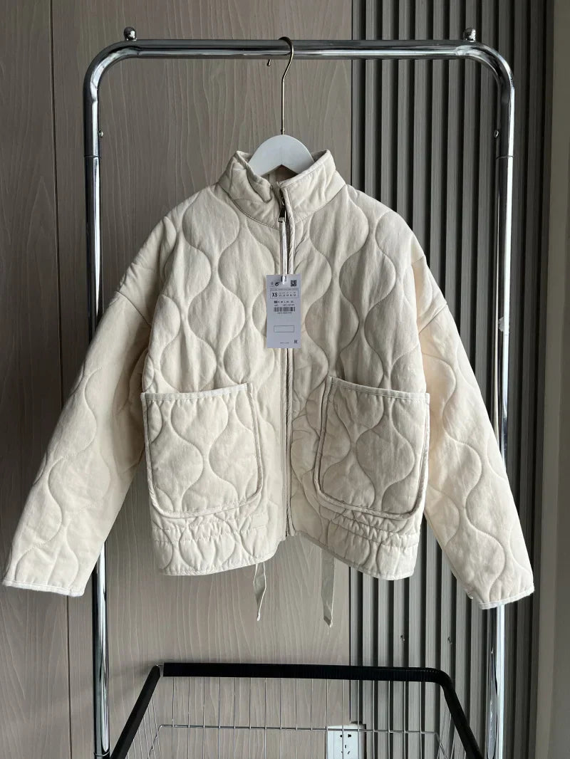 Esther | Stijlvolle Pocket-Detail Everyday Jas