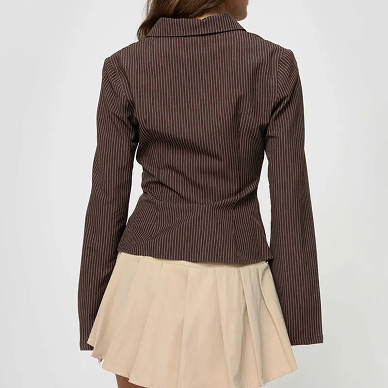 Catharina | Stijlvolle Retro Blouse met Elegante Snit