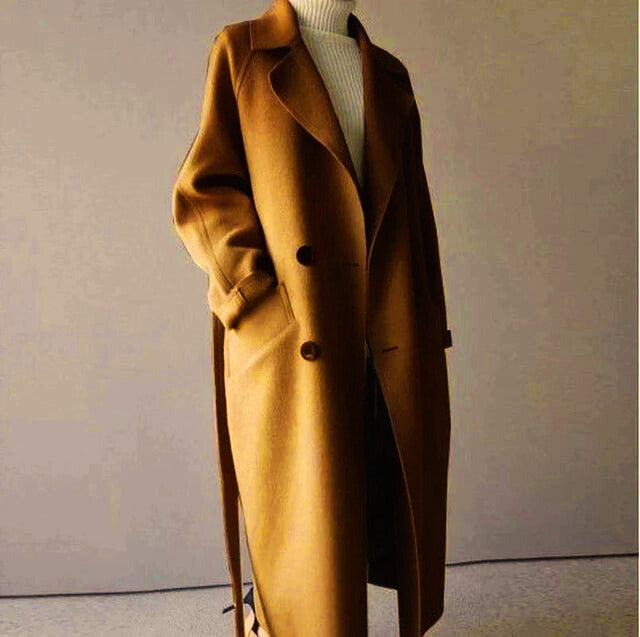 Alida | Stijlvolle Lange Trenchcoat met Luxe Afwerking