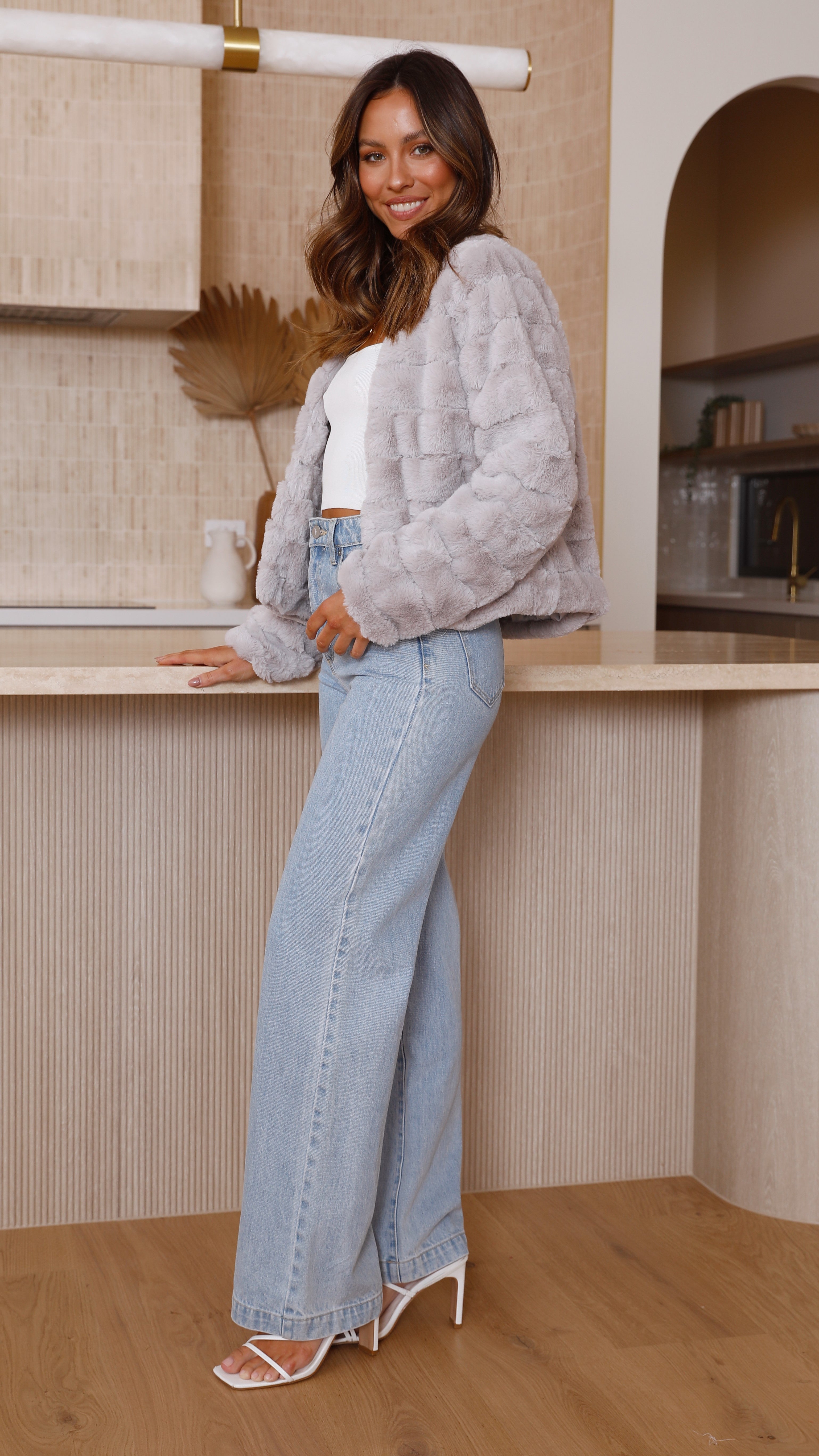 Loesje | Stijlvol Luxe Dames Crop Jacket