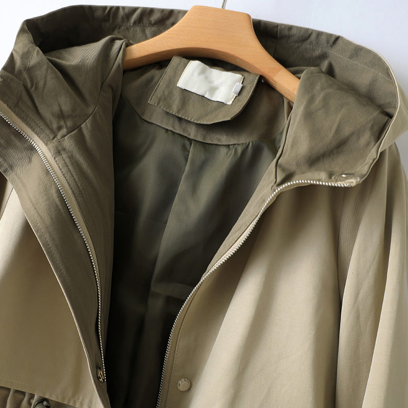 Suzanne | Dames trenchcoat met capuchon | Waterdicht en met lange mouwen