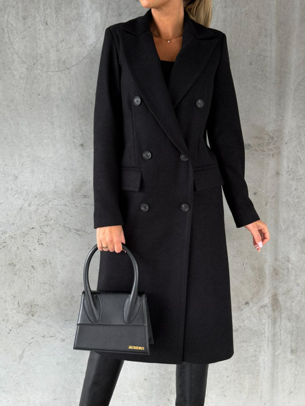 Marina | Stijlvolle Lange Damesjas met Elegante Pasvorm